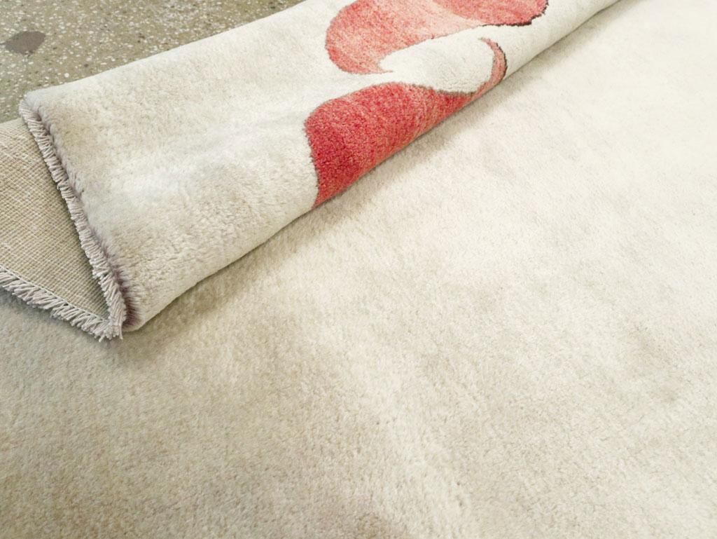 Laine Tapis Persan Art Déco carré Paisley fait main:: milieu du 20e siècle en vente