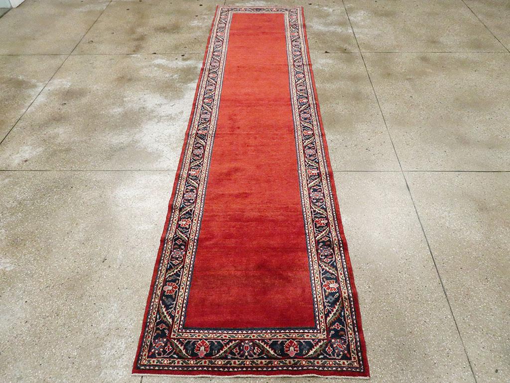 Art Déco Runner Mahal persiano in stile Art Deco della metà del XX secolo fatto a mano in vendita