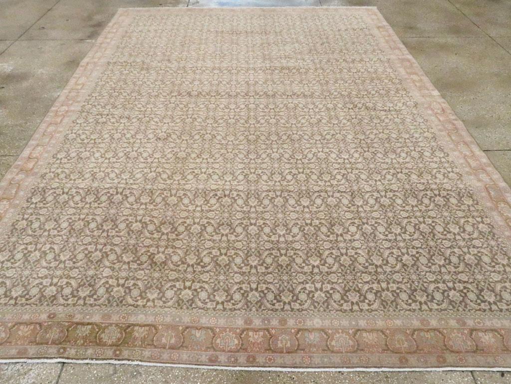 Mid-20th Century Handmade Persian Bidjar Room Size Carpet In Excellent Condition For Sale In New York, NY