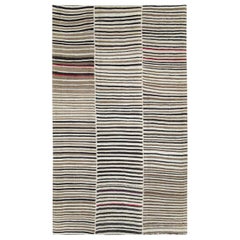 Alfombra Persa de Tejido Plano Kilim de mediados del siglo XX para decoración de granja moderna