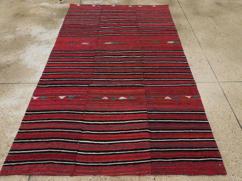 Tribal Mid-20th Century Handmade Persian Flatweave Kilim Accent Rug For Sale