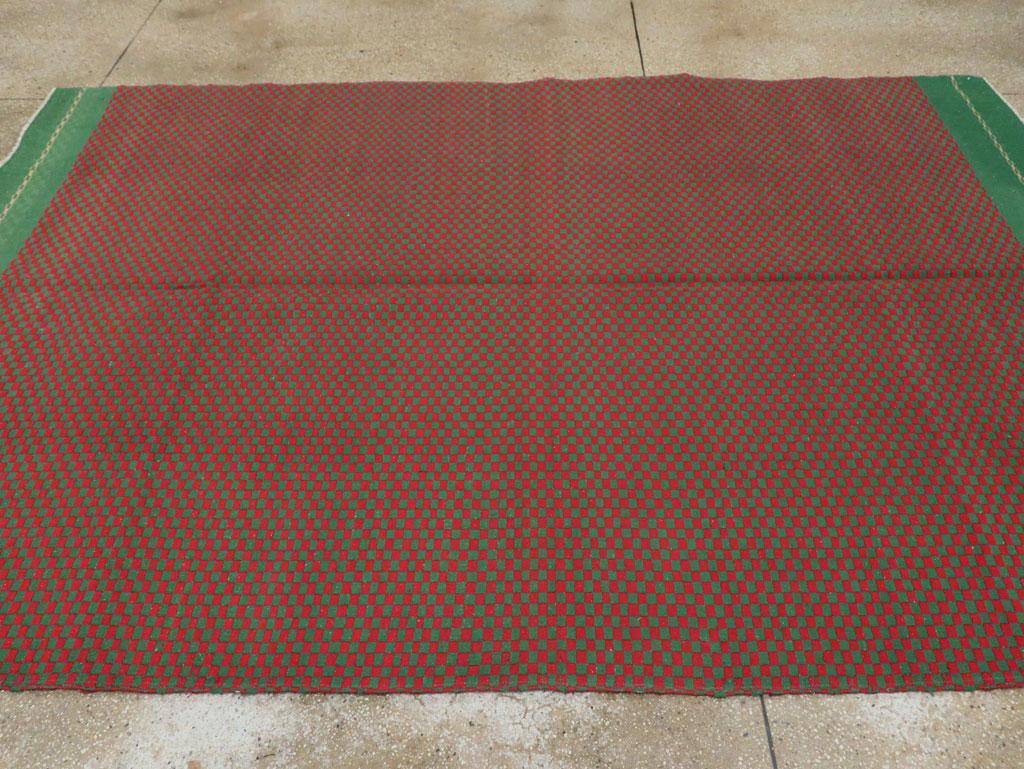 Mid-20th Century, Handmade Turkish Flatweave Kilim Accent Rug In Excellent Condition For Sale In New York, NY