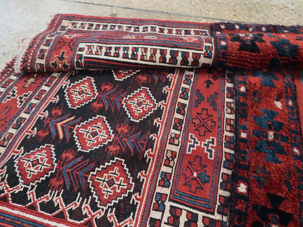 Mid-20th Century Handmade Persian Flatweave Kilim Square Throw Rug For Sale 4