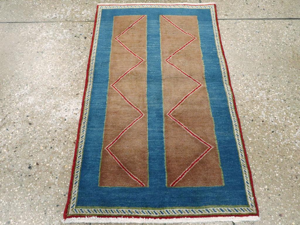 Mid-20th Century Handmade Persian Hamadan Art Deco Throw Rug In Excellent Condition For Sale In New York, NY