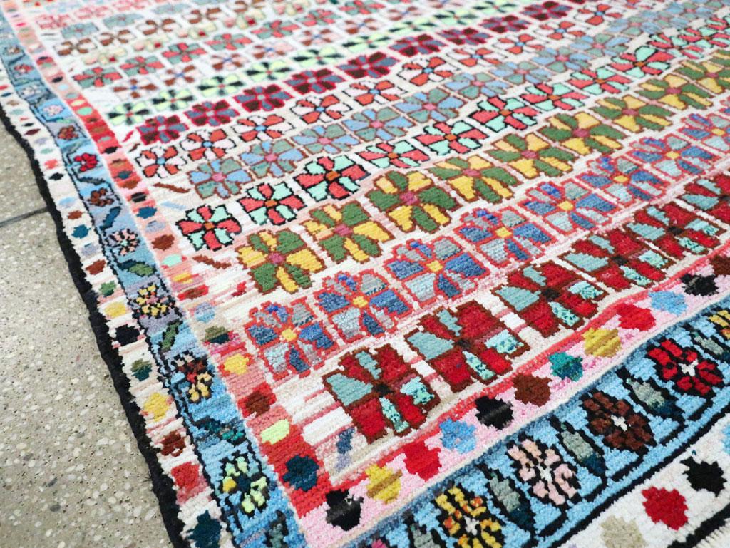 Mid-20th Century Handmade Persian Hamadan Gallery Carpet For Sale 3