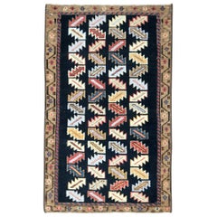 Petit tapis persan Hamadan fait main du milieu du 20e siècle, fabriqué à la main