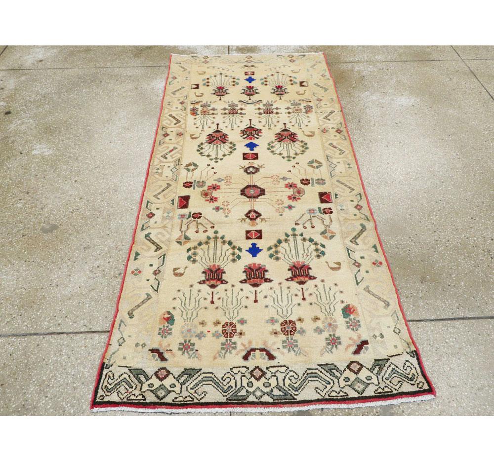 Handgefertigter persischer Hamadan-Teppich aus der Mitte des 20. Jahrhunderts (Persisch) im Angebot