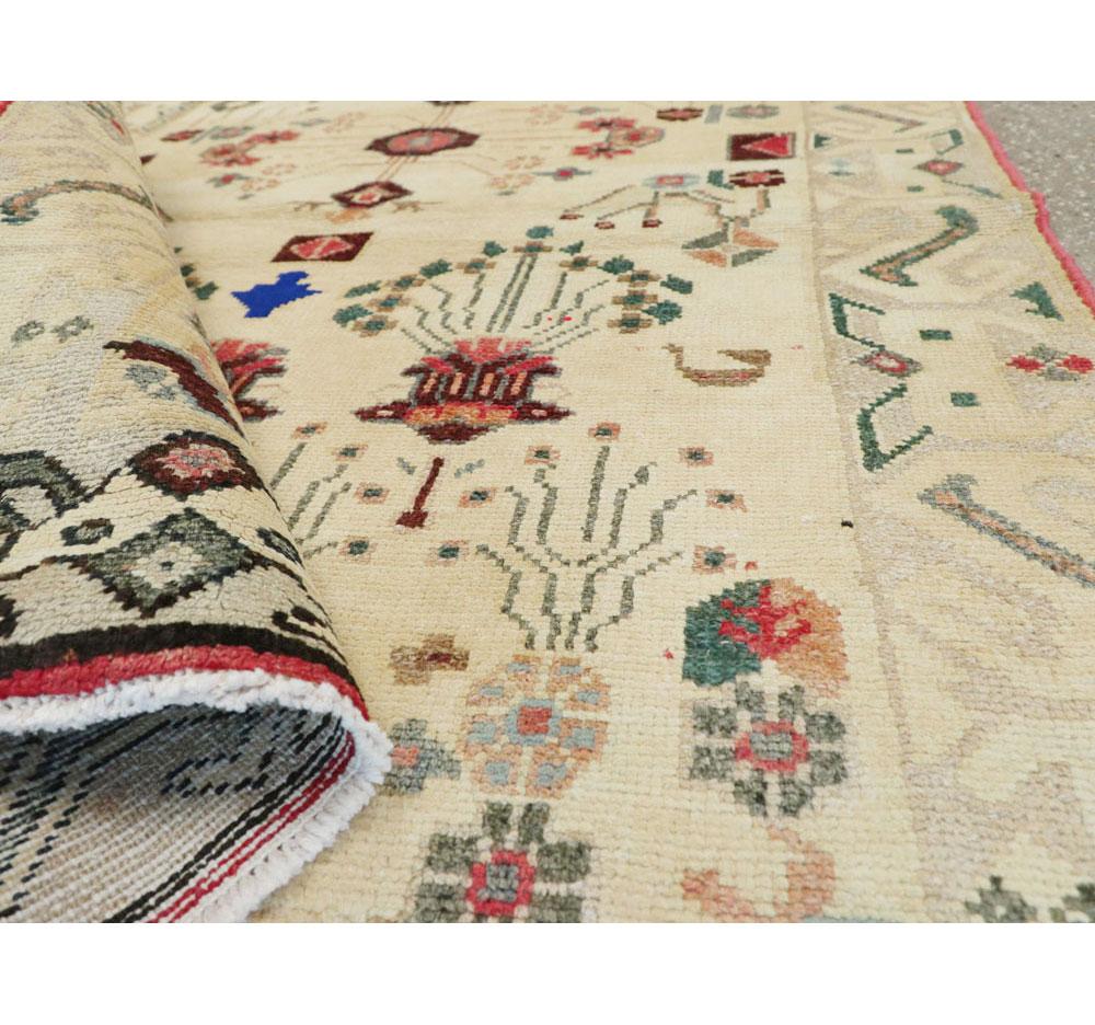 Handgefertigter persischer Hamadan-Teppich aus der Mitte des 20. Jahrhunderts im Angebot 2