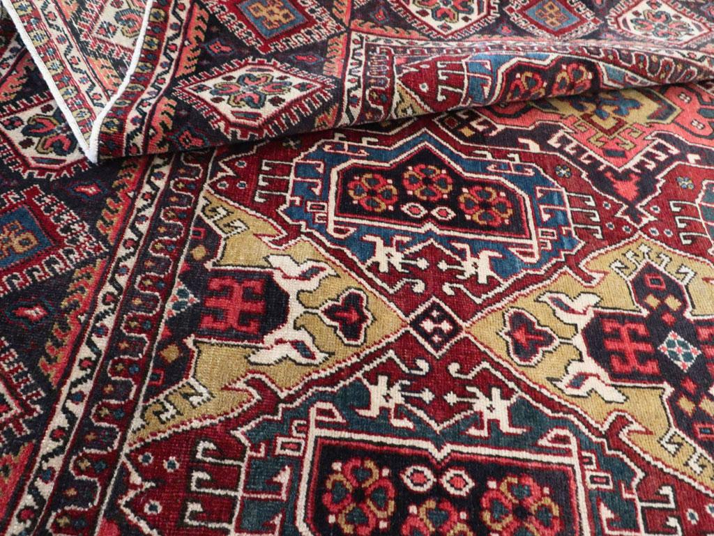 Mid-20th Century Handmade Persian Heriz Small Room Size Carpet For Sale 4