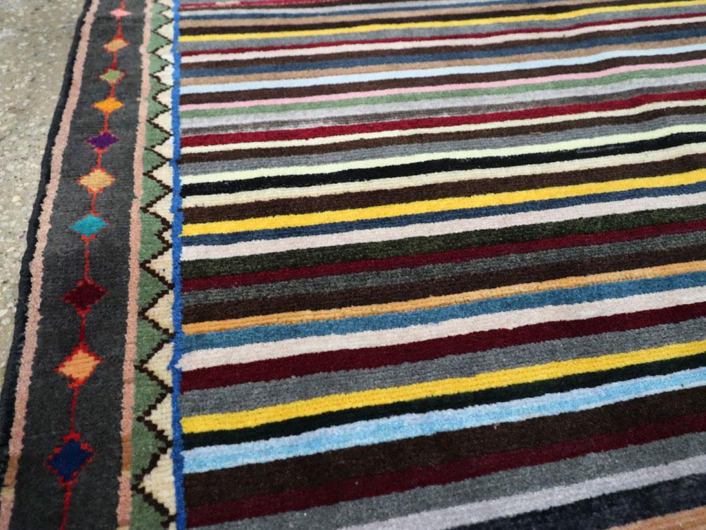 Noué à la main Tapis persan Kashan d'accentuation fait à la main du milieu du 20e siècle en vente