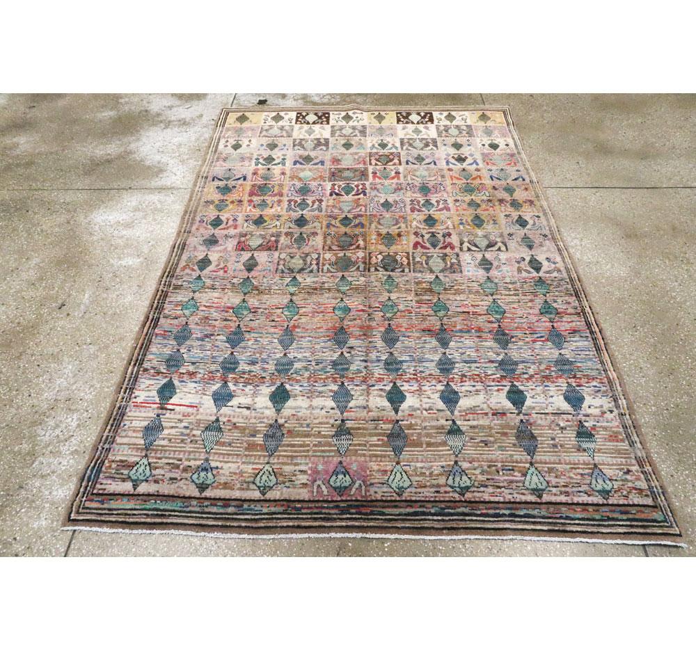 Mid-20th Century Handmade Persian Kashan Small Room Size Accent Rug In Excellent Condition In New York, NY