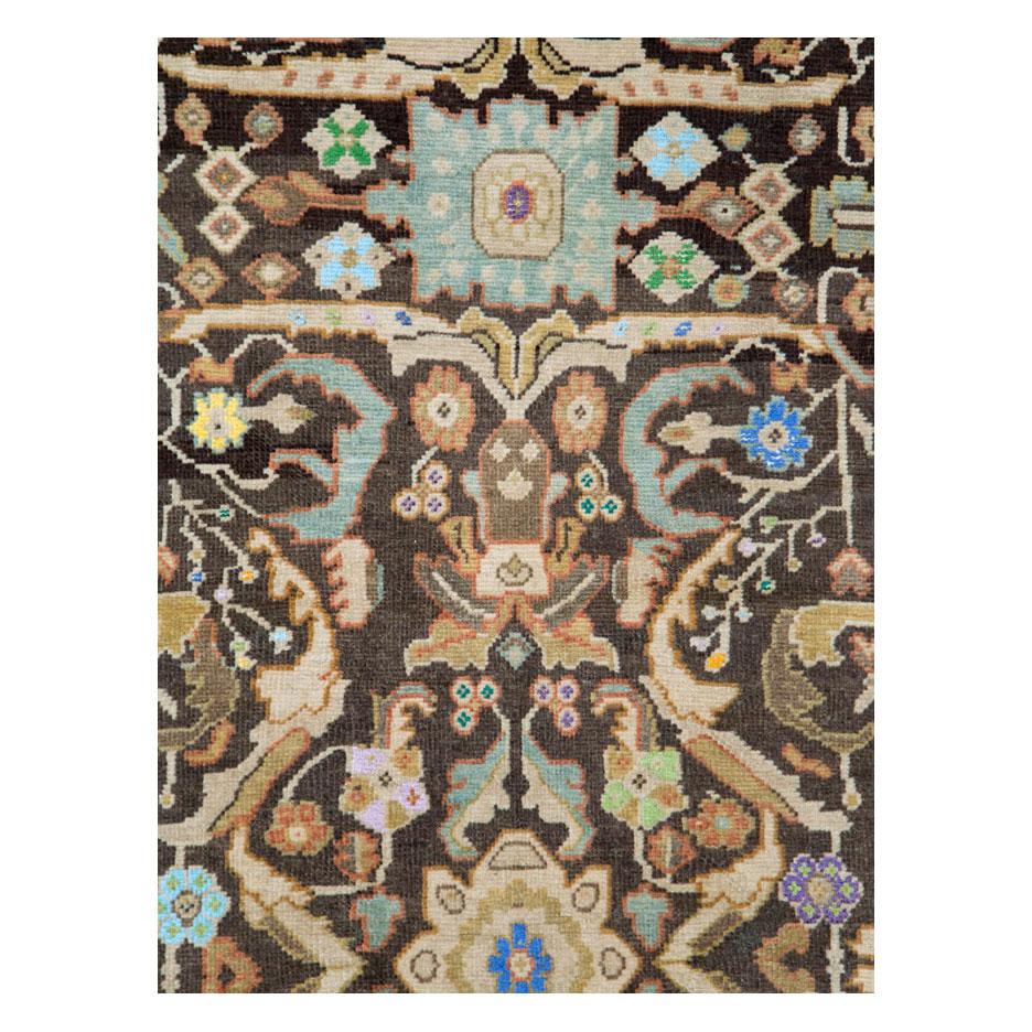 Un tapis galerie vintage persan Mahal fait à la main au milieu du 20e siècle avec des reflets en coton.

Mesures : 4' 2