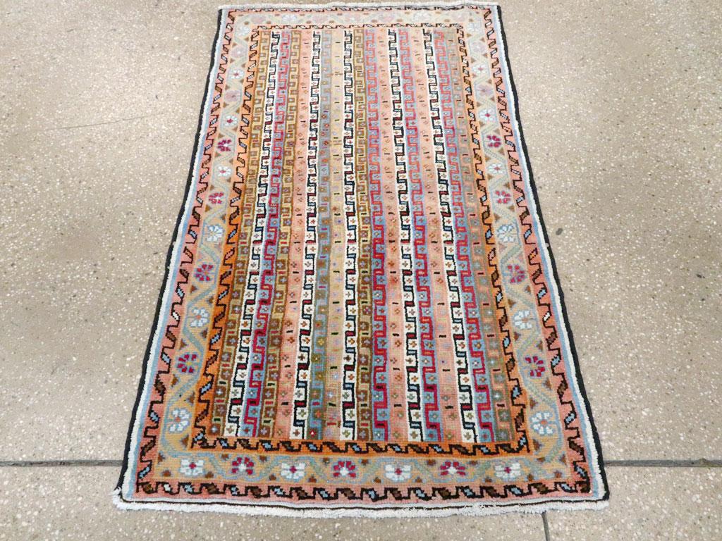 Hand-Knotted Mid-20th Century Handmade Persian Mahal Throw Rug For Sale