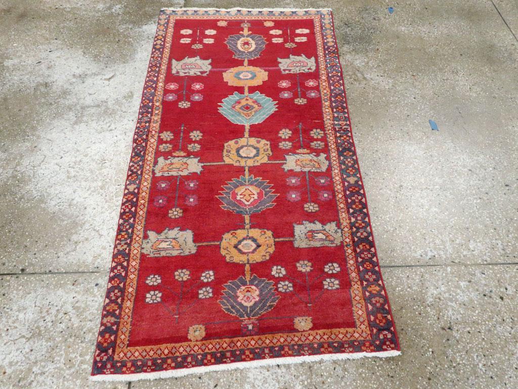 Hand-Knotted Mid-20th Century Handmade Persian Mahal Throw Rug For Sale