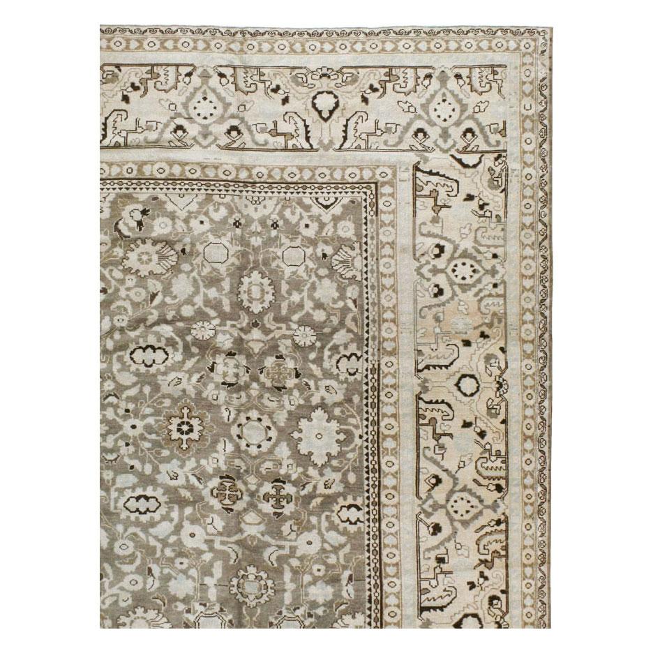 Mid-20th Century Handmade Persian Malayer Large Room Size Carpet in Neutral Tone In Good Condition For Sale In New York, NY