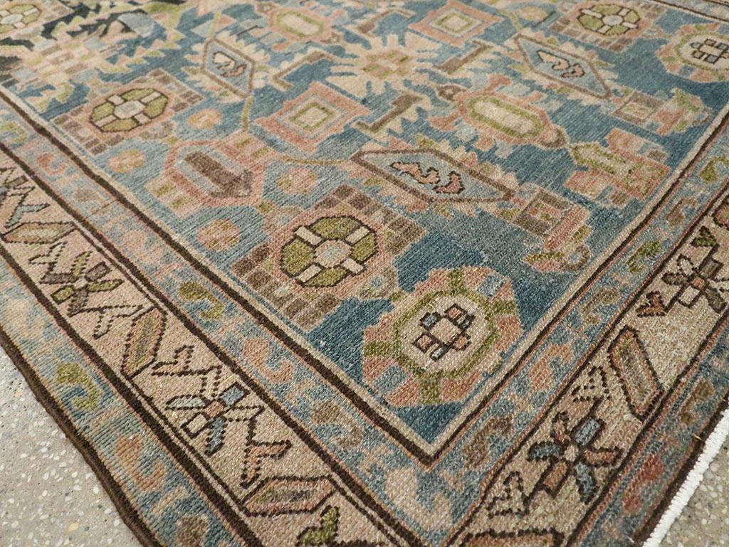 Tapis de couloir long persan Malayer fait à la main du milieu du 20e siècle 1