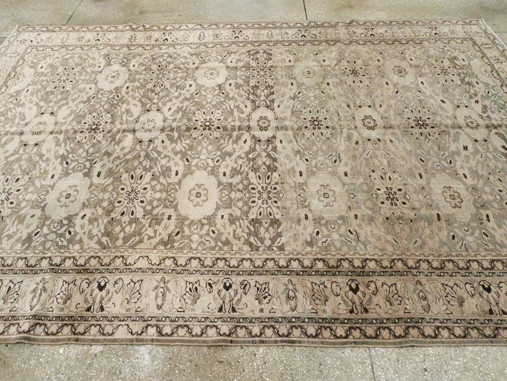 Mid-20th Century Handmade Persian Malayer Room Size Carpet For Sale 1
