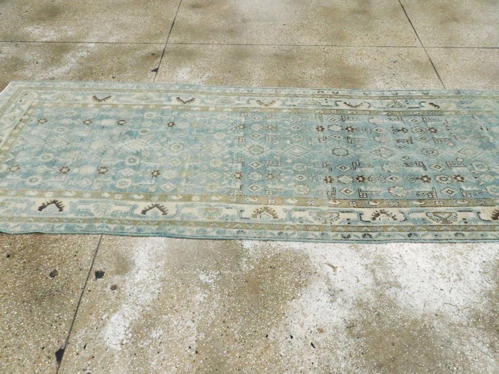 Tapis de couloir persan Malayer fait à la main du milieu du 20e siècle Excellent état à New York, NY