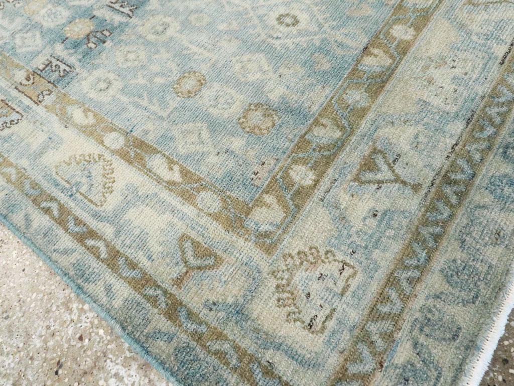 Tapis de couloir persan Malayer fait à la main du milieu du 20e siècle 1