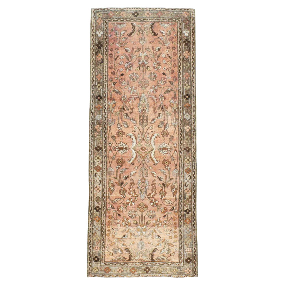 Petit tapis de couloir persan Malayer fait à la main du milieu du 20e siècle