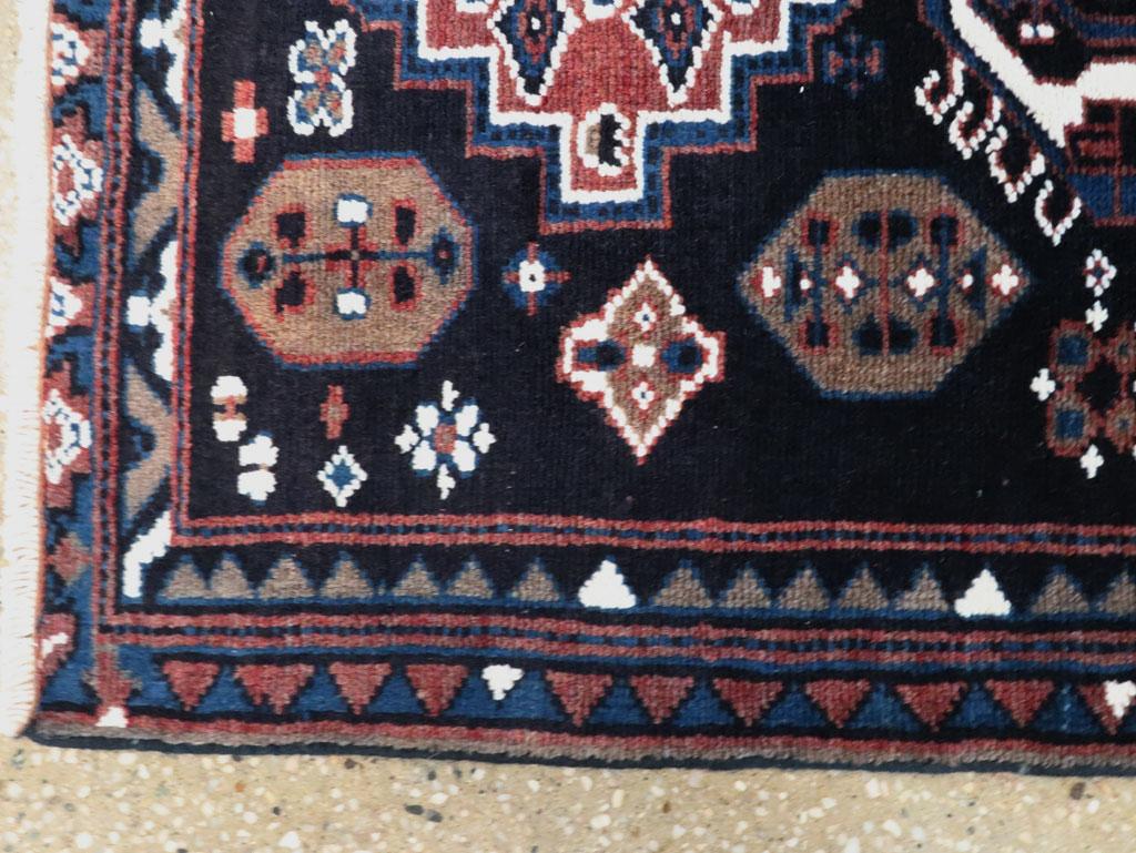 Mid-20th Century Handmade Persian Malayer Small Throw Rug In Excellent Condition For Sale In New York, NY