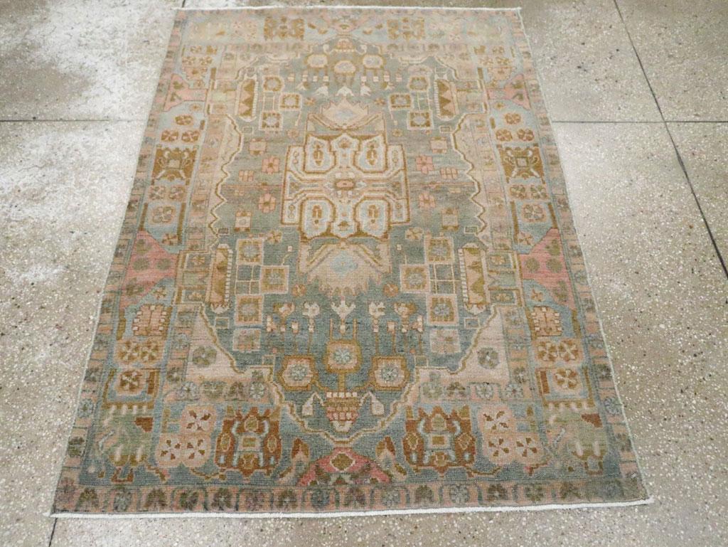 Perse Tapis persan Malayer décoratif fait à la main du milieu du 20e siècle en vente