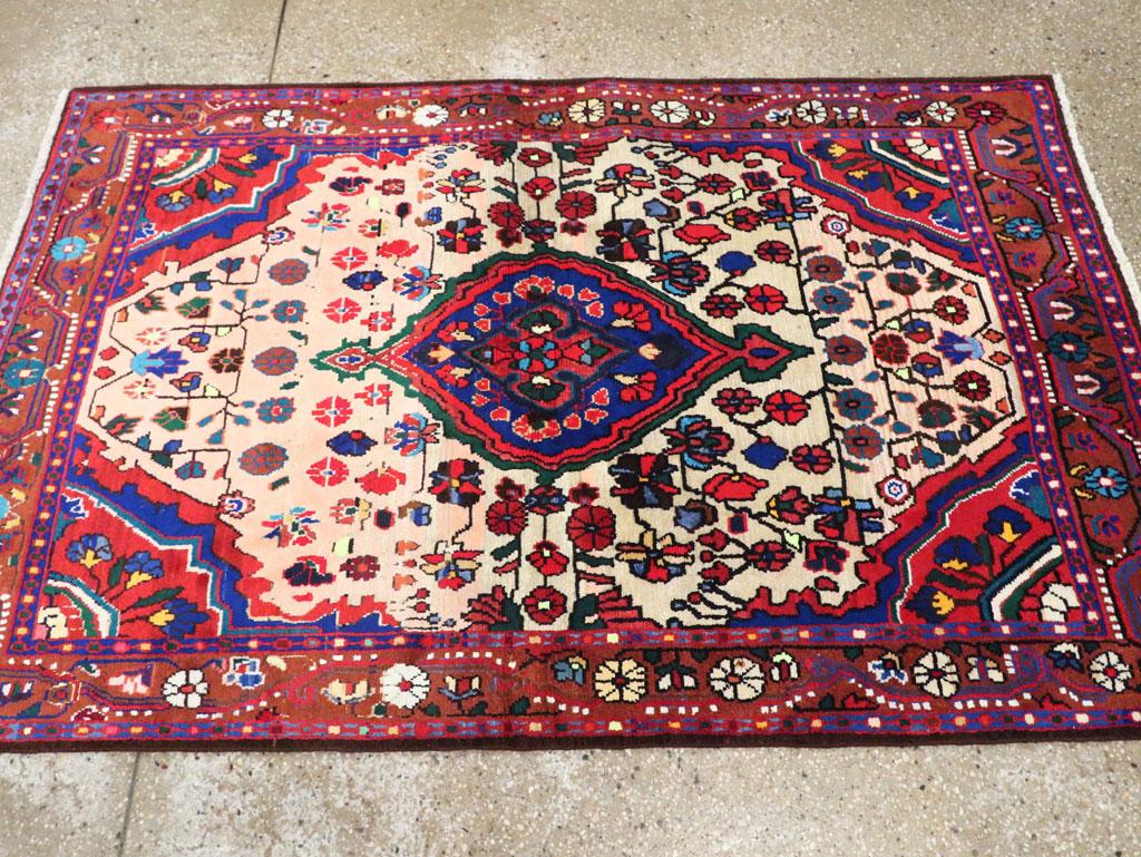 Mid-20th Century Handmade Persian Malayer Throw Rug In Excellent Condition For Sale In New York, NY