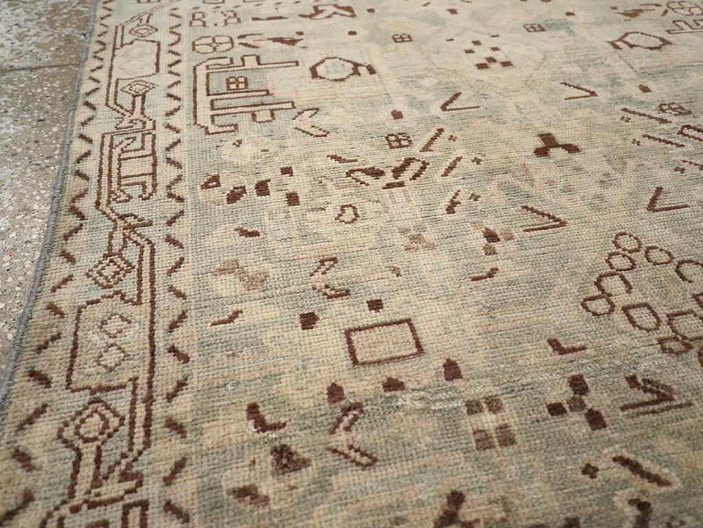 Rustique Tapis persan Malayer décoratif fait à la main du milieu du 20e siècle en vente