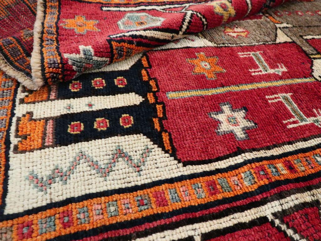 Mid-20th Century Handmade Persian Pictorial Bakhtiari Tribal Gallery Rug For Sale 4
