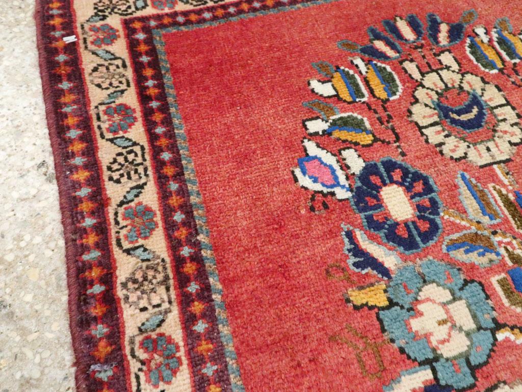 Rustic Mid-20th Century Handmade Persian Shiraz Throw Rug For Sale