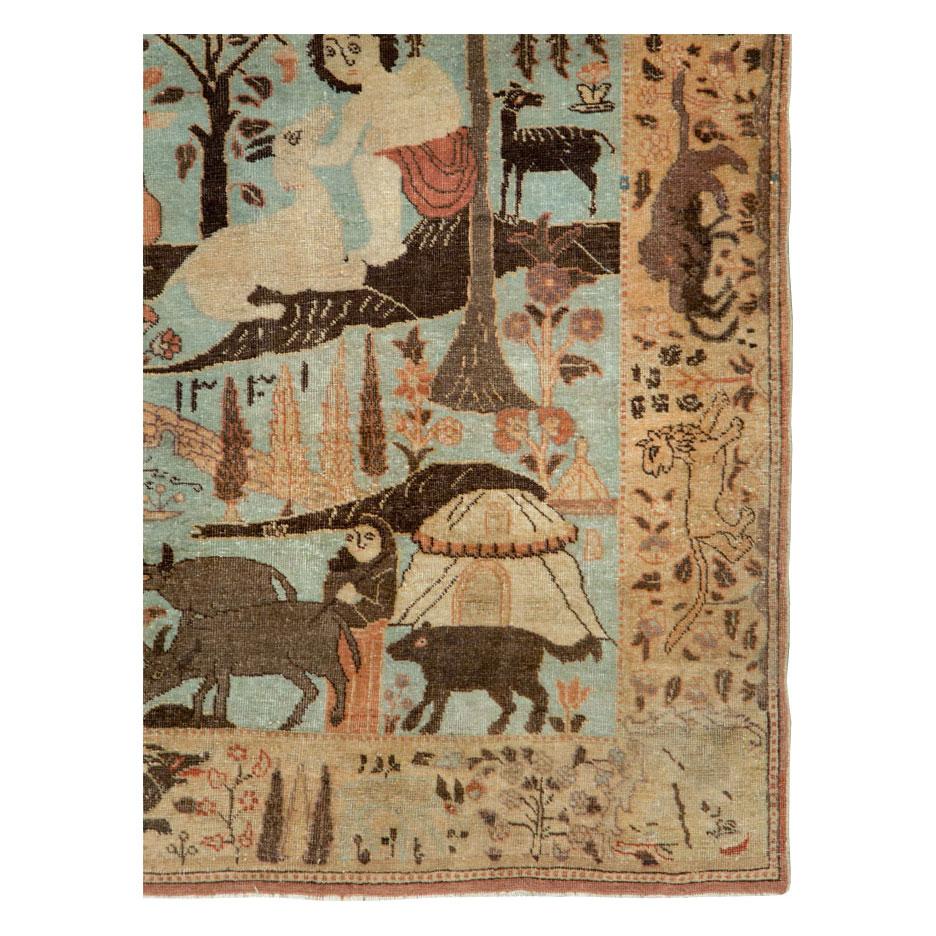 Mitte des 20. Jahrhunderts handgefertigte persische Täbris Bildteppich Akzent (Persisch) im Angebot