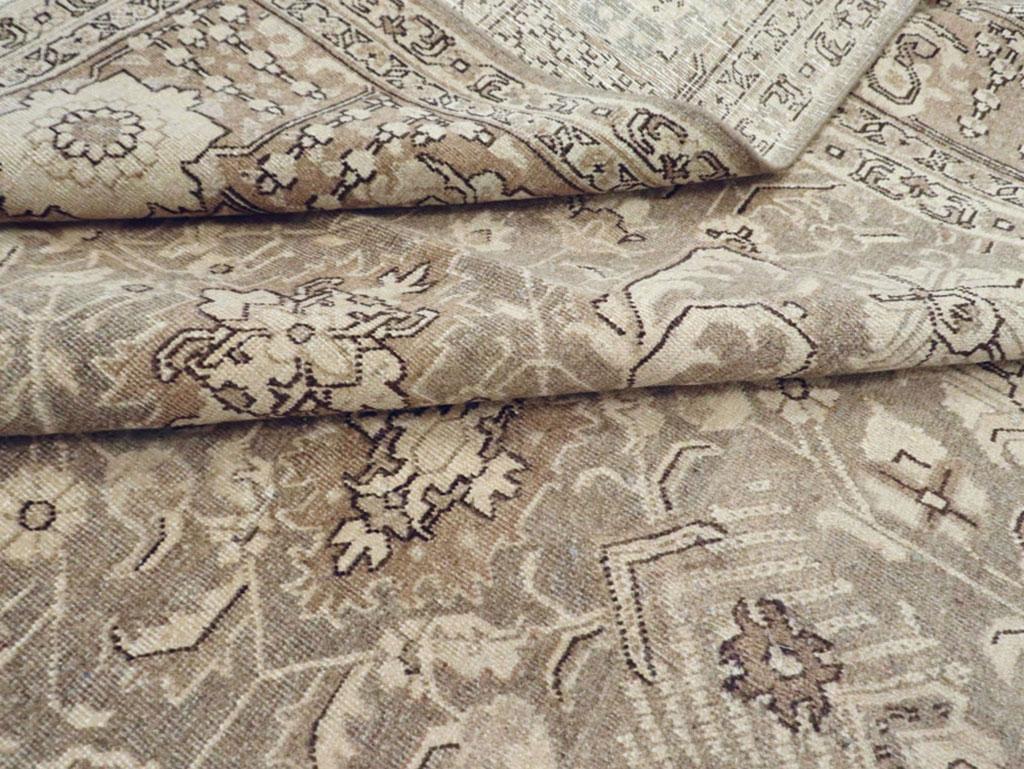 Mid-20th Century Handmade Persian Tabriz Room Size Carpet For Sale 4