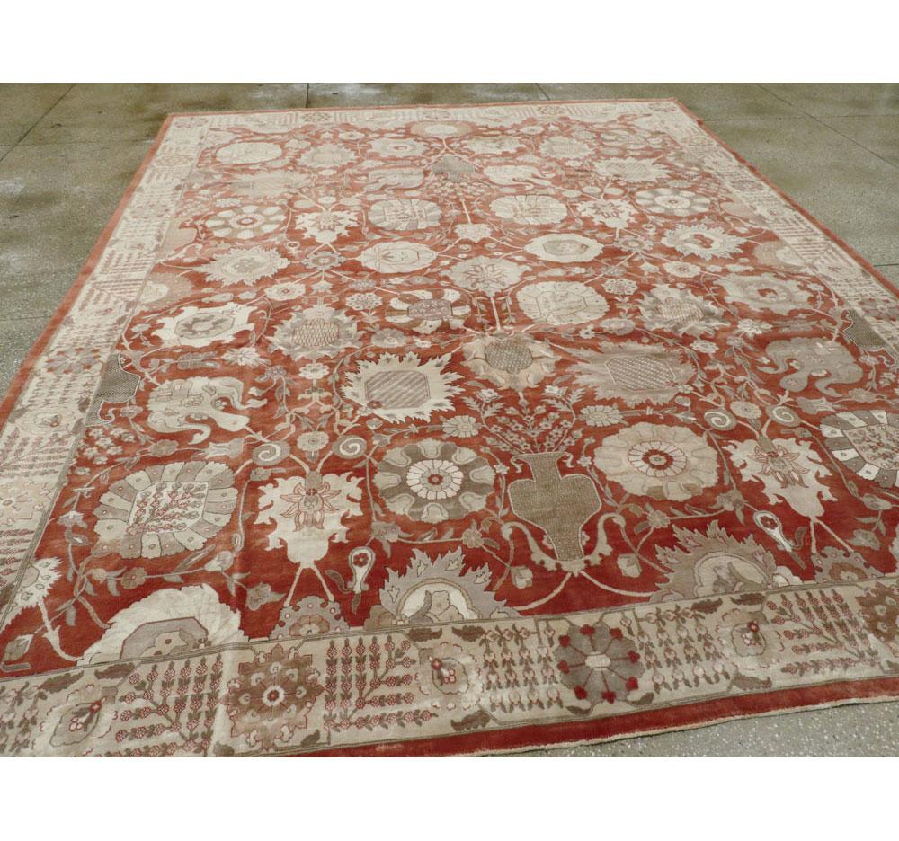 Handgefertigter persischer Täbris-Teppich in Zimmergröße aus der Mitte des 20. Jahrhunderts (Handgeknüpft) im Angebot