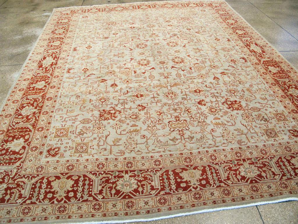 Hand-Knotted Mid-20th Century Handmade Persian Tabriz Room Size Carpet in Red & Grey For Sale