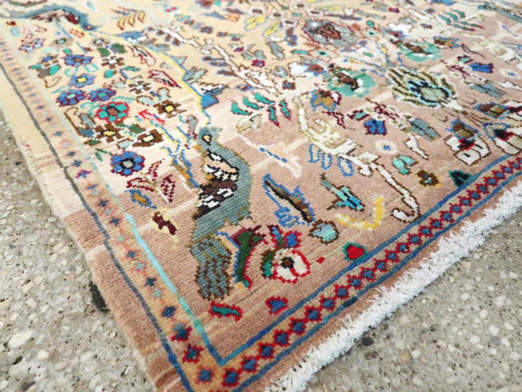 Mid-20th Century Handmade Persian Tabriz Square Throw Rug In Excellent Condition For Sale In New York, NY