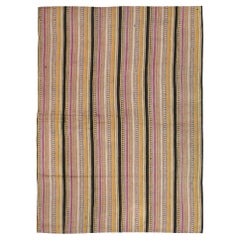 Tapis d'appoint en textile persan tissé à plat fait à la main du milieu du 20e siècle