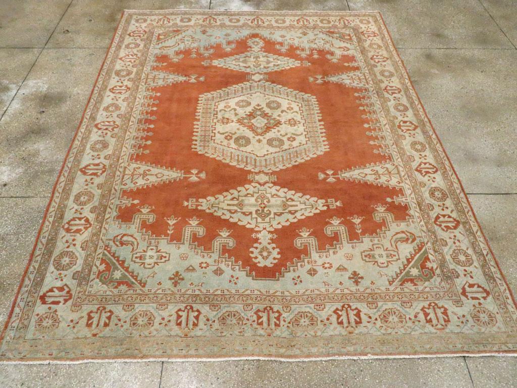 Mid-20th Century Handmade Persian Veece Room Size Carpet In Excellent Condition For Sale In New York, NY