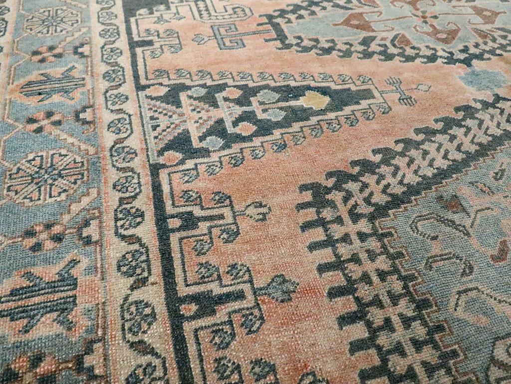 Mid-20th Century Handmade Persian Veece Small Room Size Carpet In Excellent Condition For Sale In New York, NY