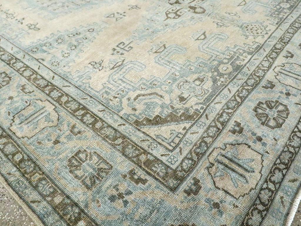 Mid-20th Century Handmade Persian Veece Small Room Size Carpet For Sale 3