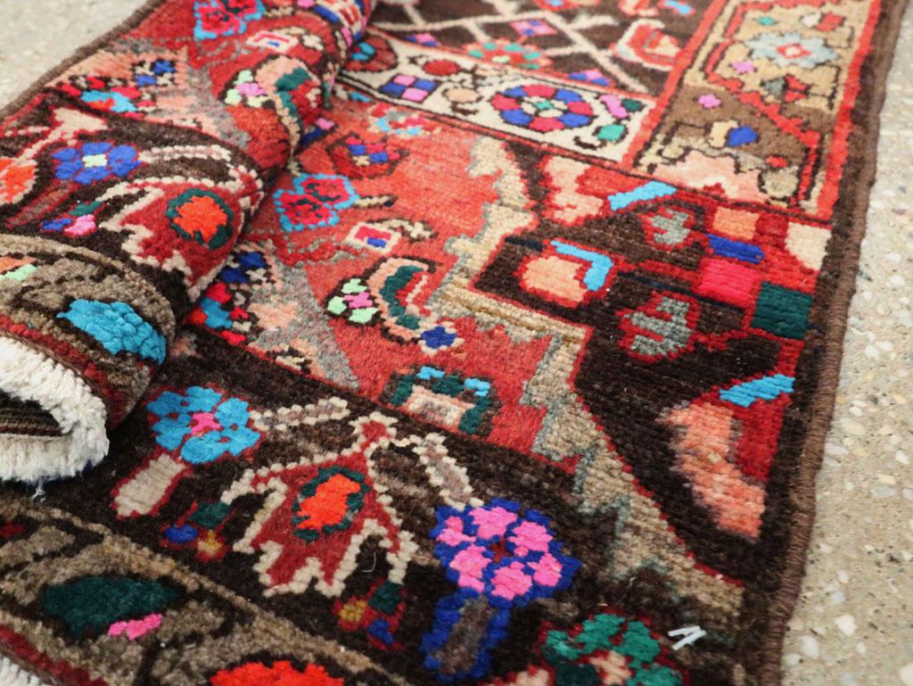 Handgefertigter persischer Wagireh Hamadan-Teppich aus der Mitte des 20. Jahrhunderts (Wolle) im Angebot