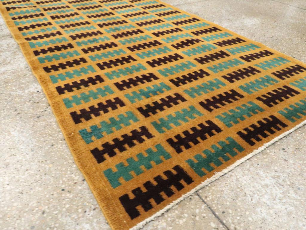 Mid-20th Century Handmade Turkish Anatolian Art Deco Style Runner For Sale 3