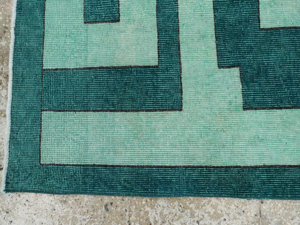 Handgefertigter türkischer anatolischer geometrischer Teppich in Teal aus der Mitte des 20. Jahrhunderts (Wolle) im Angebot