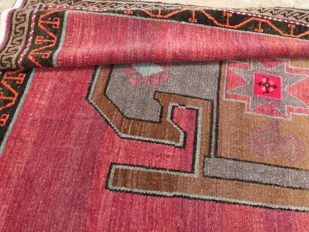 Mid-20th Century Handmade Turkish Anatolian Long & Narrow Gallery Carpet For Sale 4