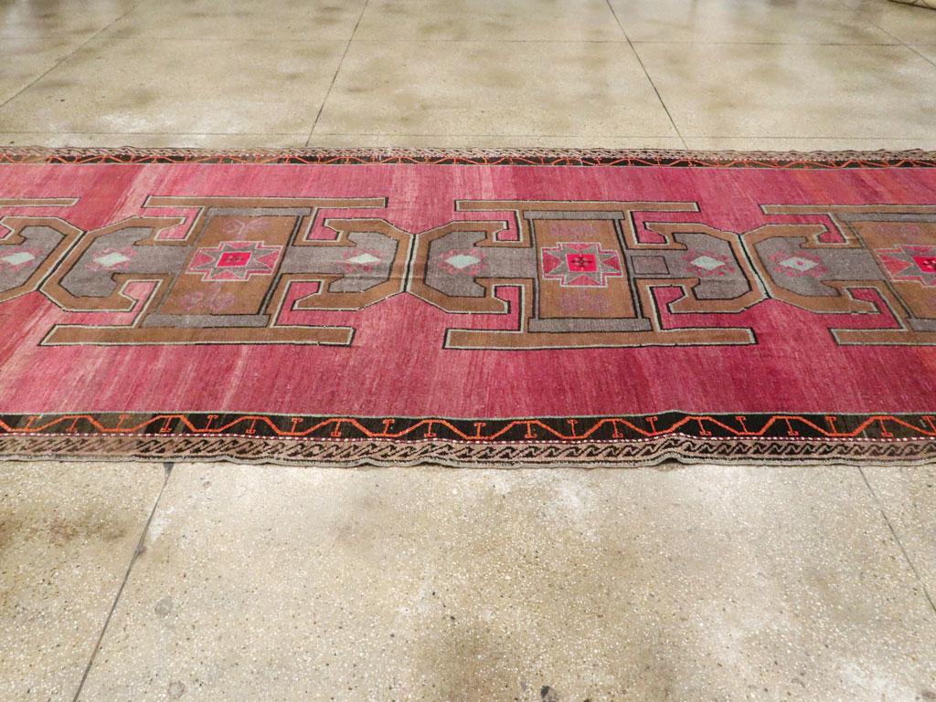 Mid-20th Century Handmade Turkish Anatolian Long & Narrow Gallery Carpet For Sale 1