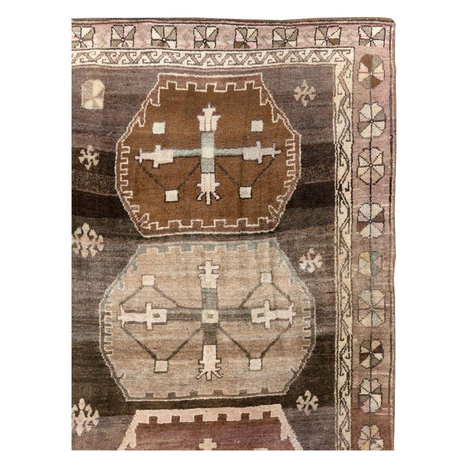 Tribal Mid-20th Century Handmade Turkish Anatolian Room Size Carpet For Sale