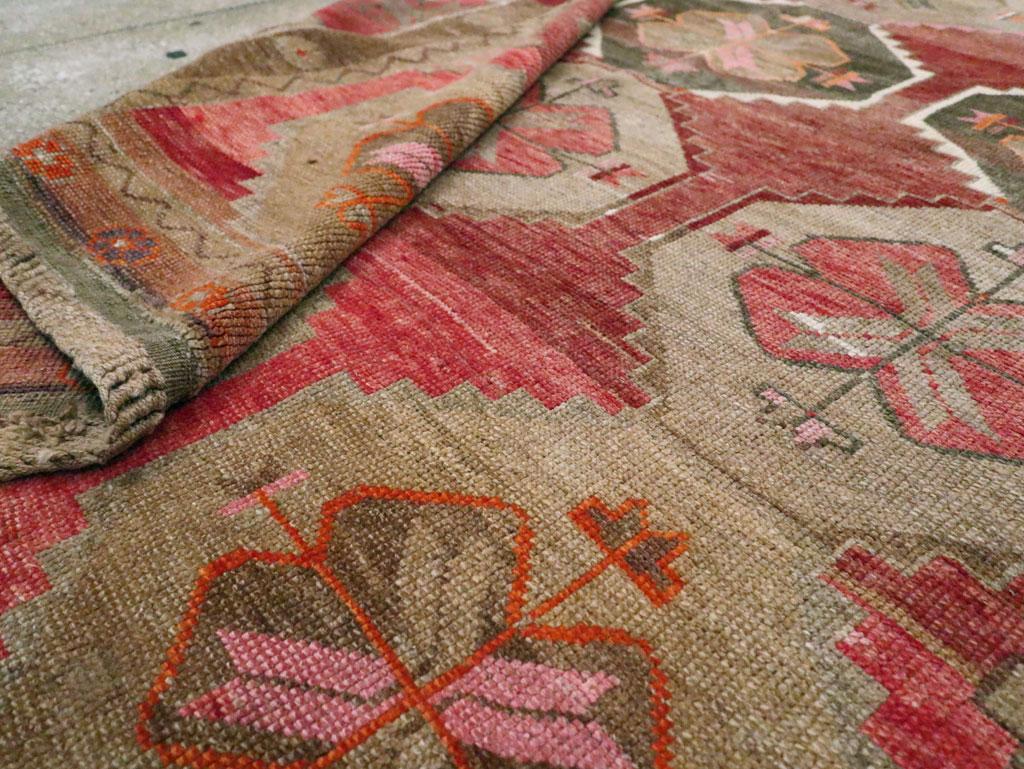 Mid-20th Century Handmade Turkish Anatolian Room Size Gallery Carpet For Sale 4