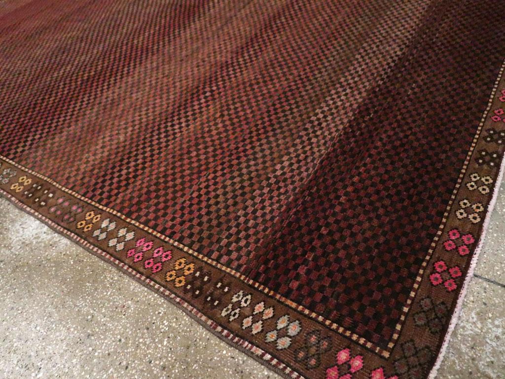 Mid-20th Century Handmade Turkish Anatolian Small Room Size Carpet For Sale 2