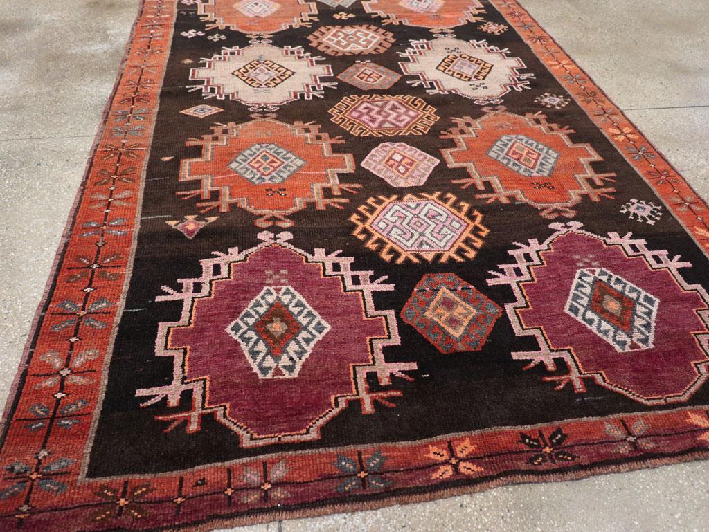 Mid-20th Century Handmade Turkish Anatolian Small Tribal Room Size Carpet For Sale 1