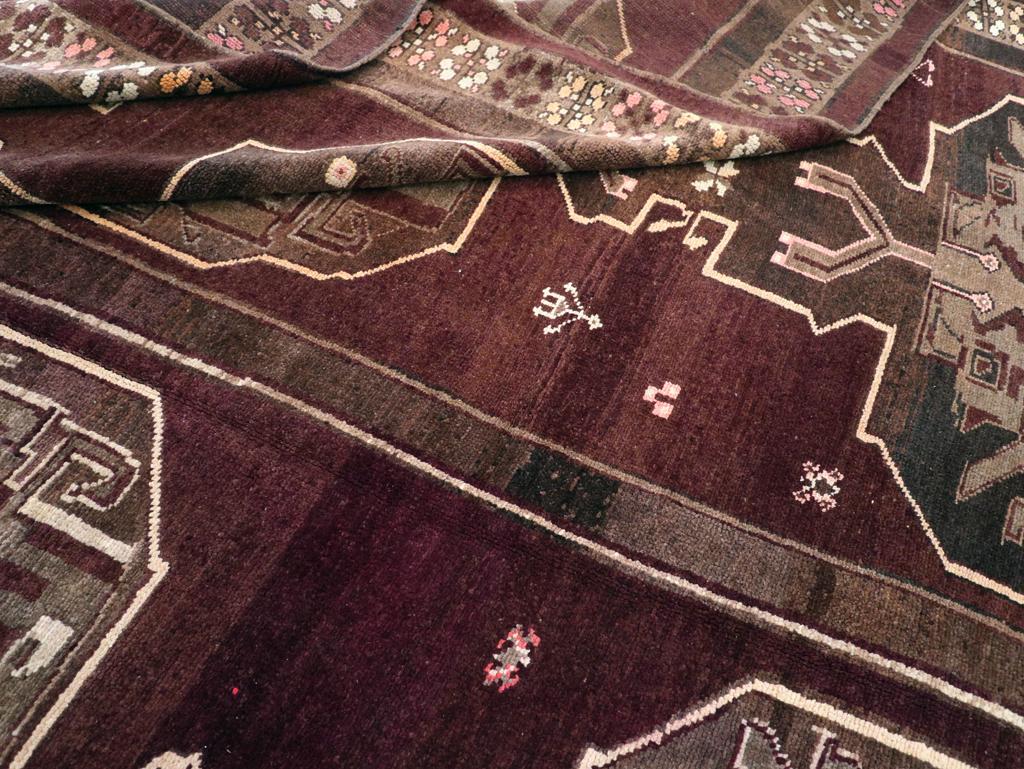 Mid-20th Century Handmade Turkish Anatolian Tribal Room Size Carpet For Sale 3