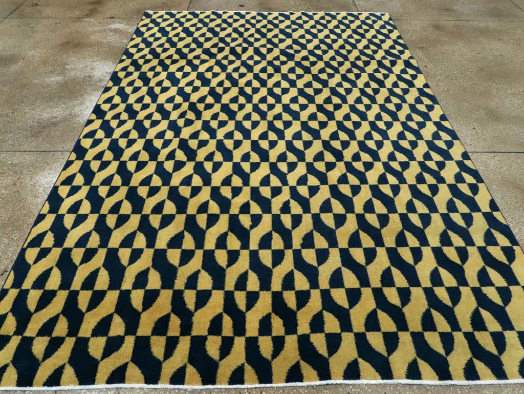 Mid-20th Century Handmade Turkish Art Deco Accent Rug in Yellow and Blue In Good Condition For Sale In New York, NY